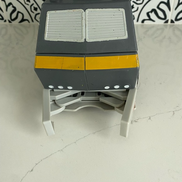 Disney Pixar Monsters Inc CDA Child Detection Agency Van Imaginext - Picture 5 of 6